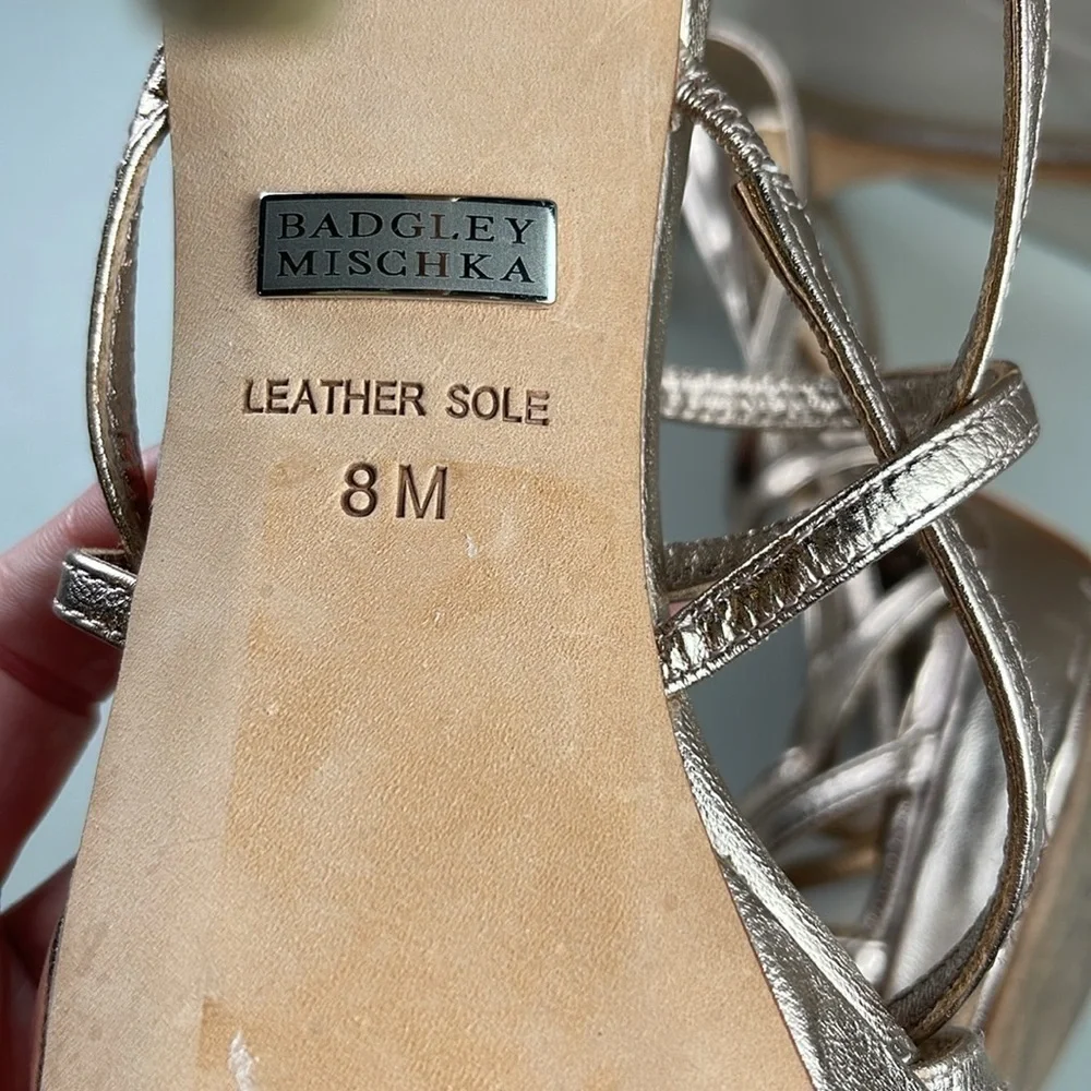 Badgley Mischka Metallic Rose Gold Heels Size 8
